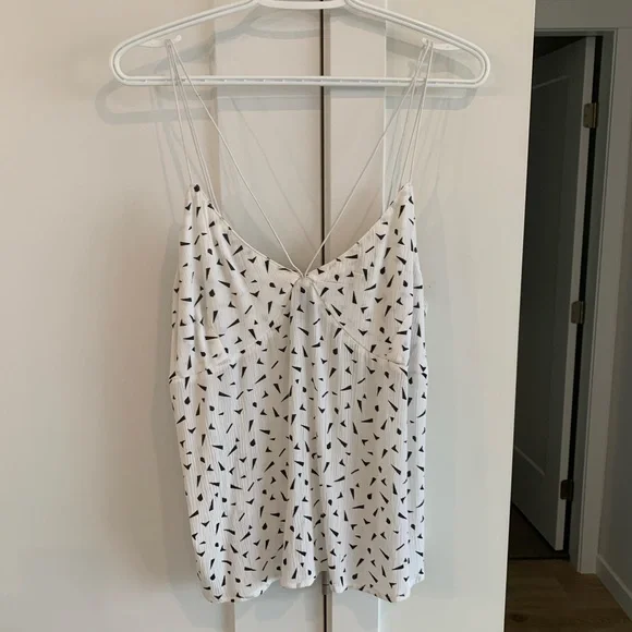 Volcolm Tank - Picture 1 of 2